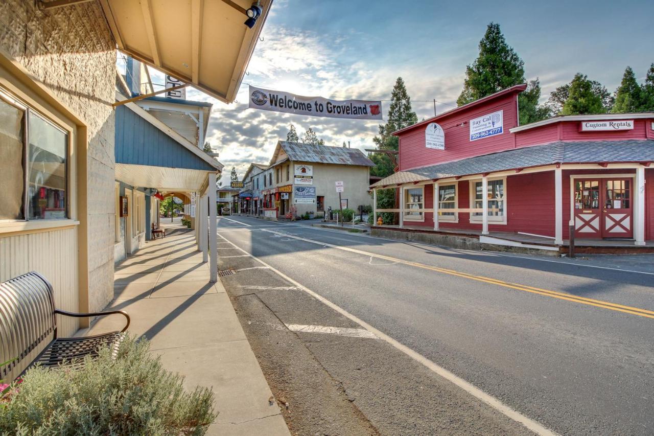 Holiday home Charm By The Groveland